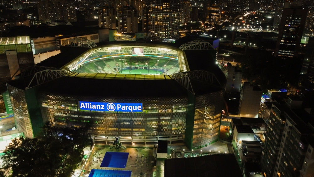 Visão Noturna do Allianz Parque em Dia de Show