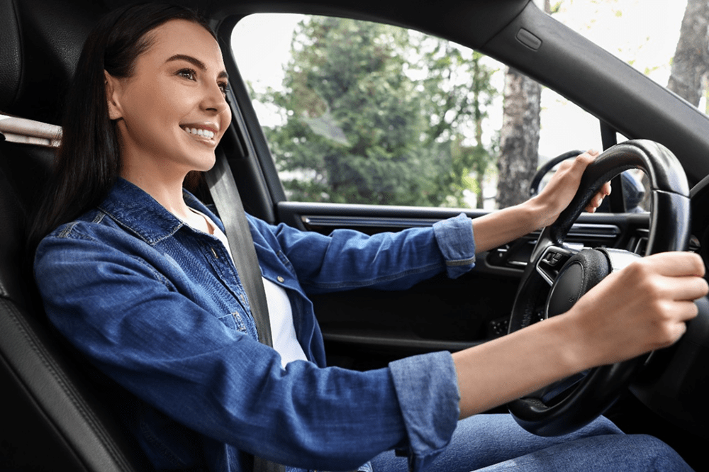 Hábitos na direção que aumentam o consumo de combustível do seu carro