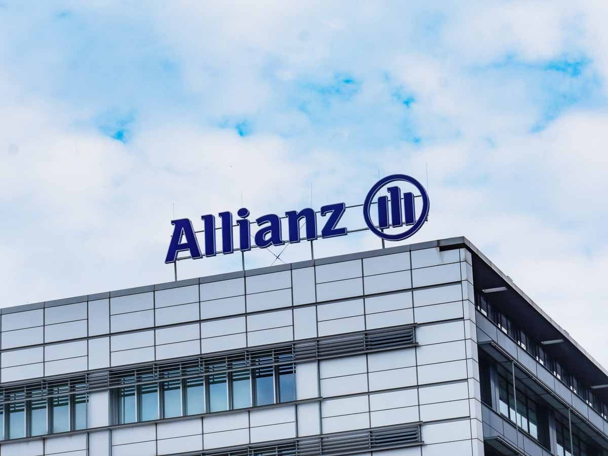 Fachada do prédio da Allianz