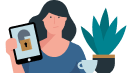 Imagem de uma mulher com tablet na mão, para mostrar que o "Allianz Cultivo" é seguro e simples