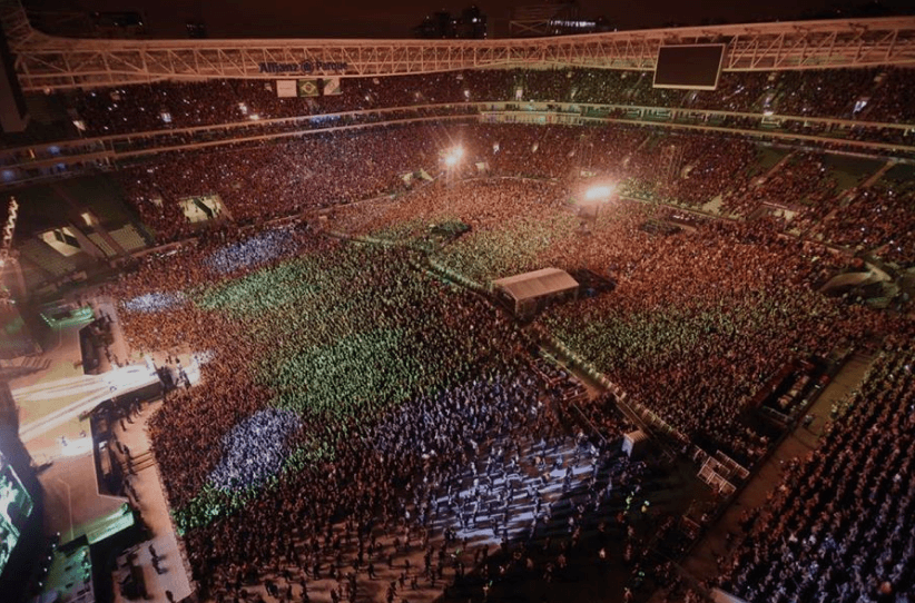 Imagem de Show no Allianz Parque lotado