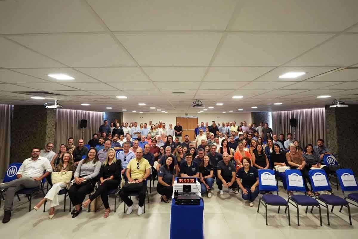 Treinamento da Allianz Seguros para seguro de transportes em Recife