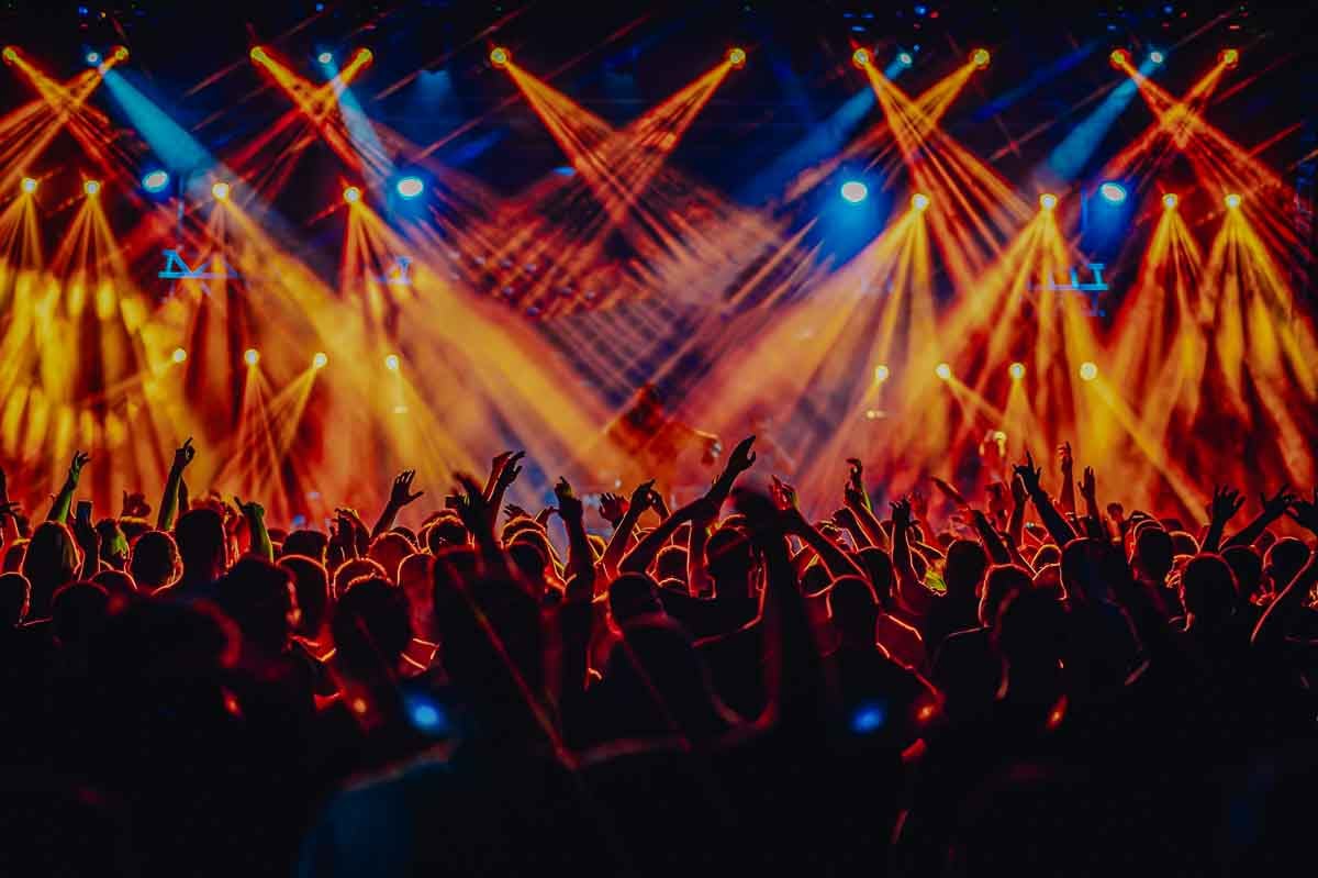 Imagem de um show no Allianz Parque oferecido pela Allianz Seguros