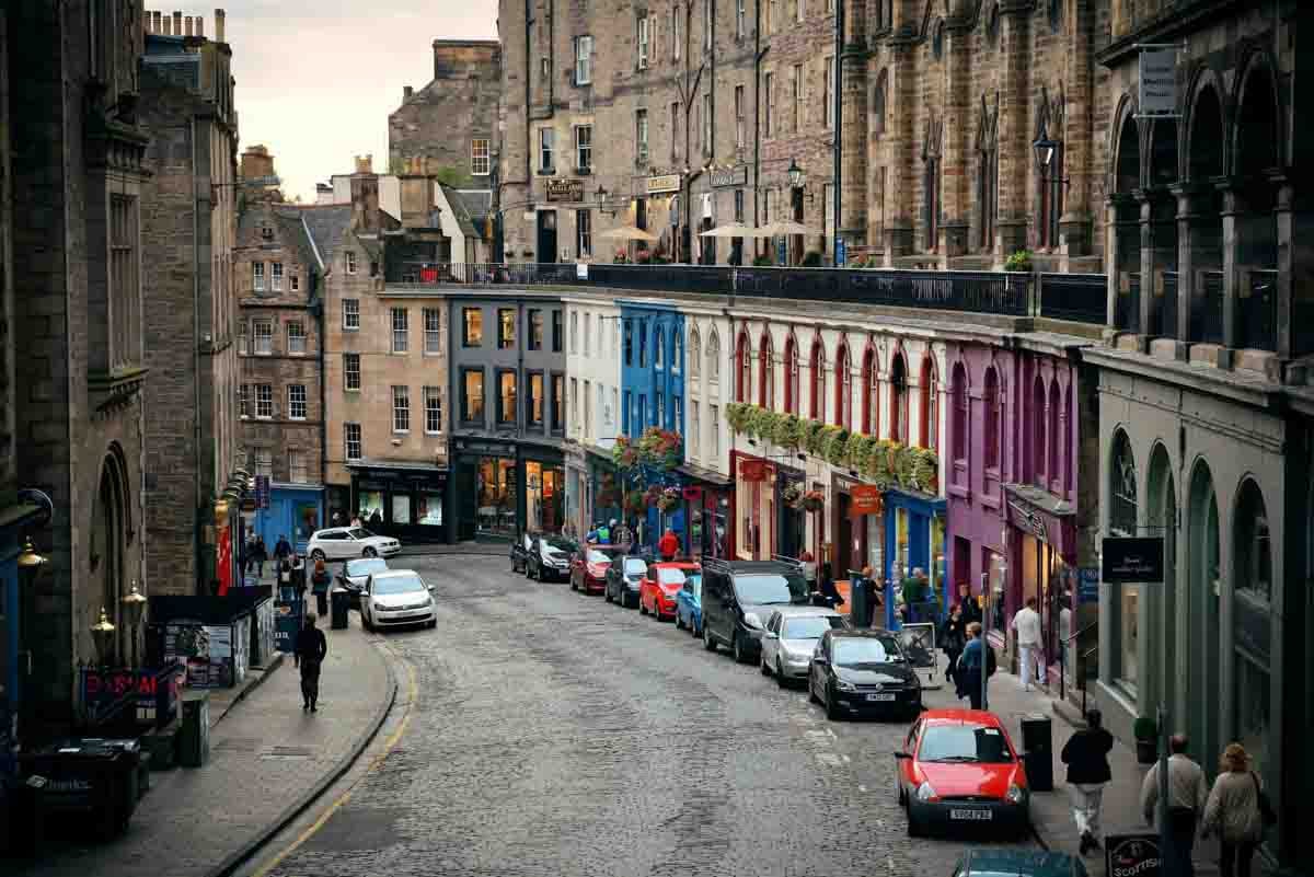 Foto de Londres e Edimburgo onde os Alliadoz levaram os corretores parceiros