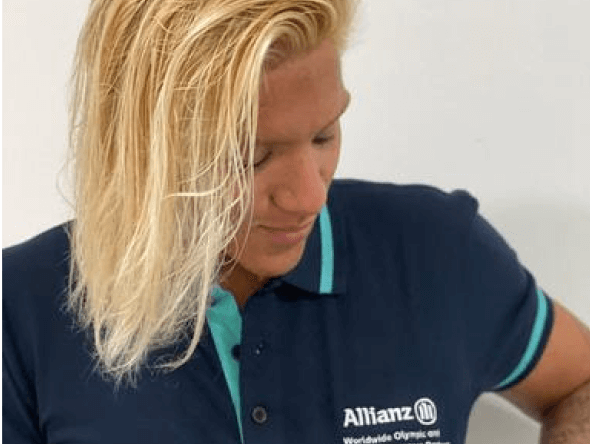 Imagem da Ana Marcela Cunha, maratonista aquática
