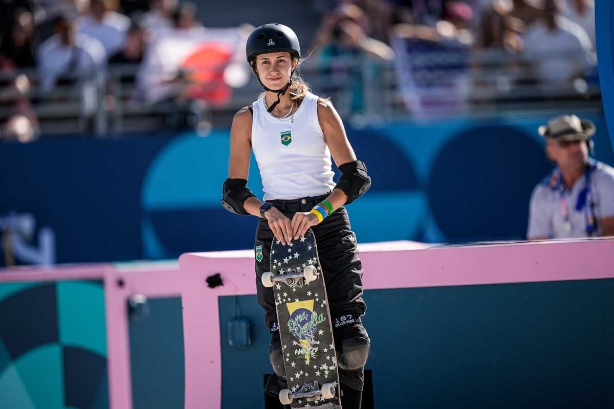 Dora Varella (skate)