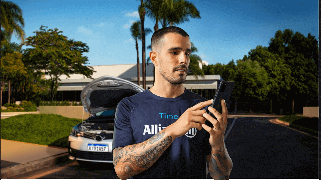 Imagem de uma pessoa com a camisa da Allianz na seção "Pode contar com a gente"